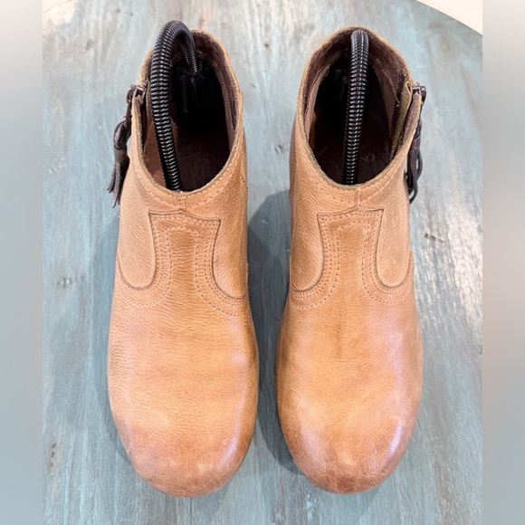 Dansko Tan Leather Ankle Boots – Size 39 (US 8.5–9) Comfort Wedge Booties - Picture 11 of 14